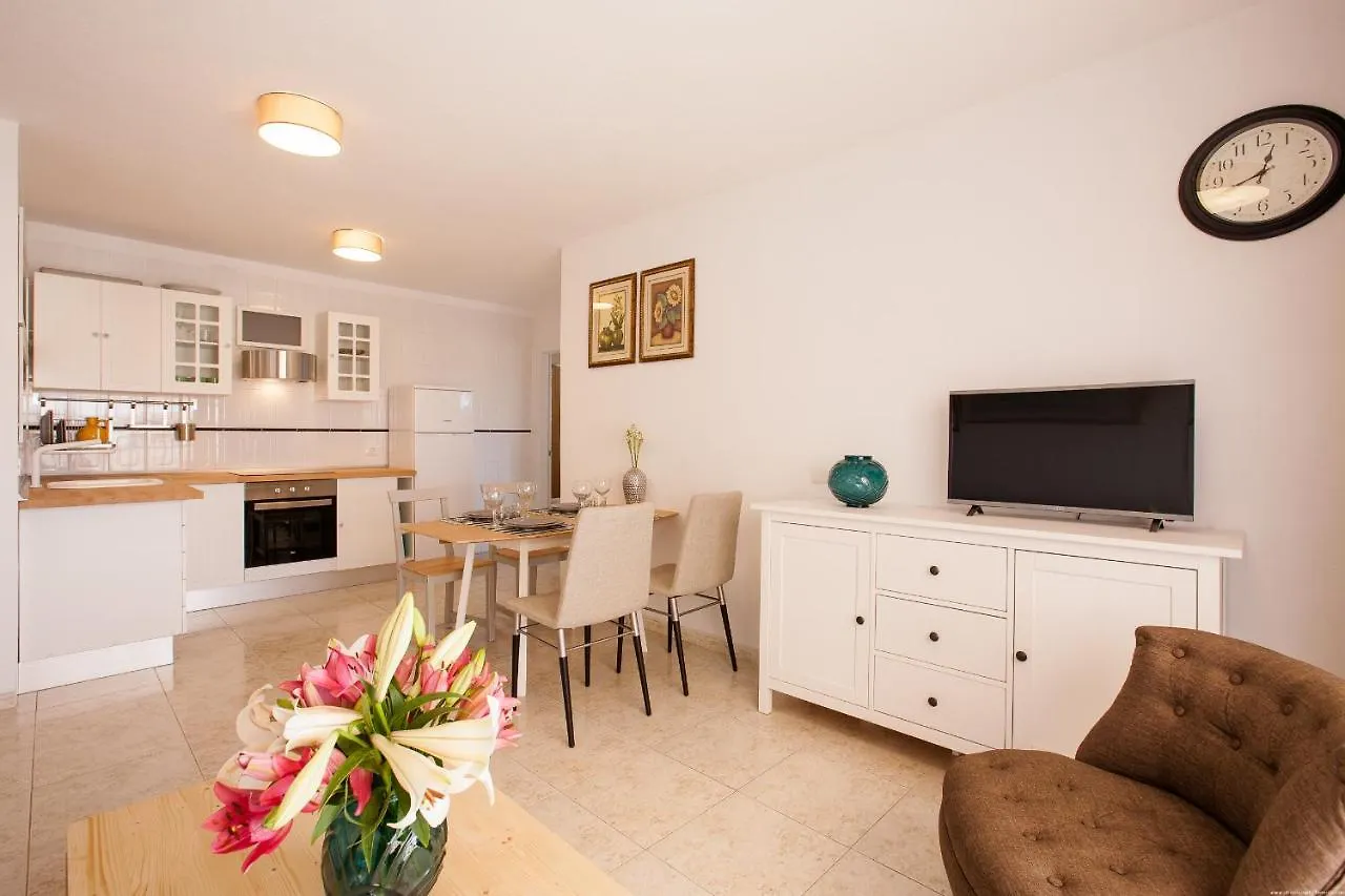 Apartment Laura Playa La Arena Puerto de Santiago Spanyolország